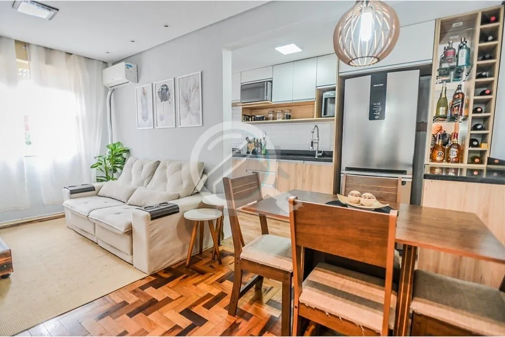 Imagem Este apartamento reformado e mobiliado com 2 quartos, está pronto e mobiliado para se tornar seu no...