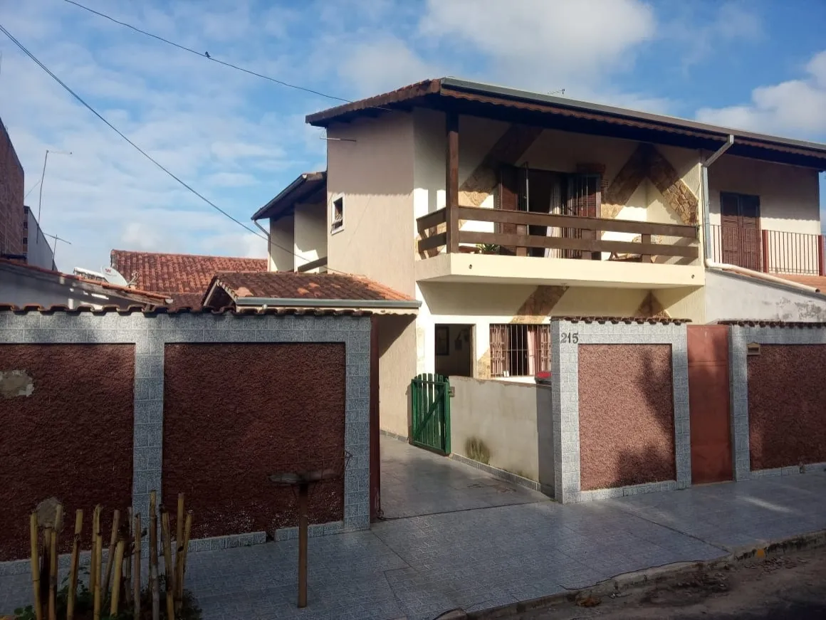 Imagem Casa à venda 3 Quartos, 2 Vagas, 172M², Residencial e Comercial Cidade Morumbi, Pindamonhangaba - SP