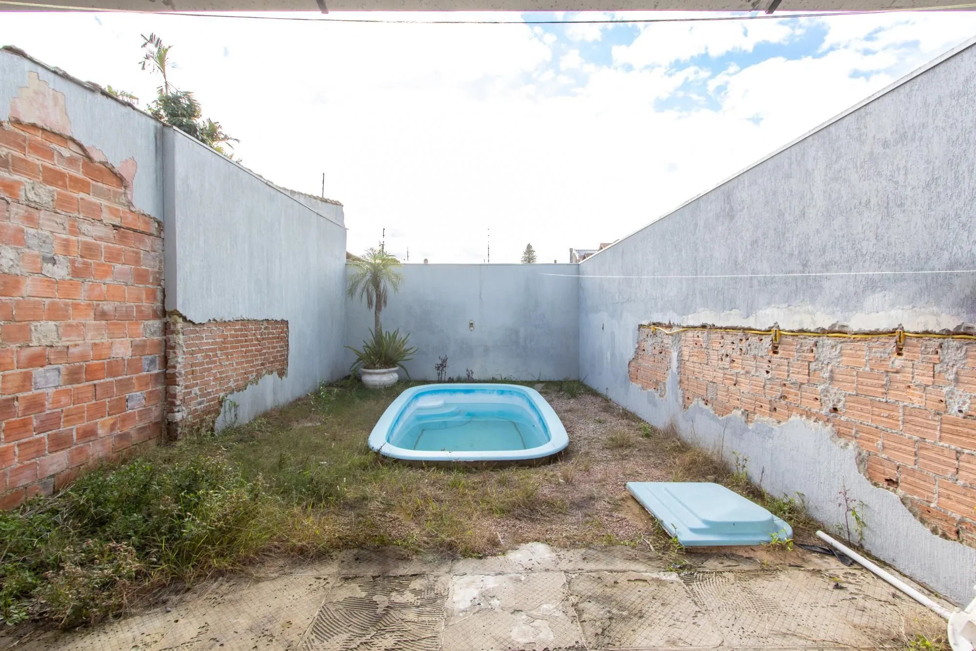 Imagem Casa sobrado, 3 quartos, 1 suite, 3 banheiros, 3 vagas em Ipanema