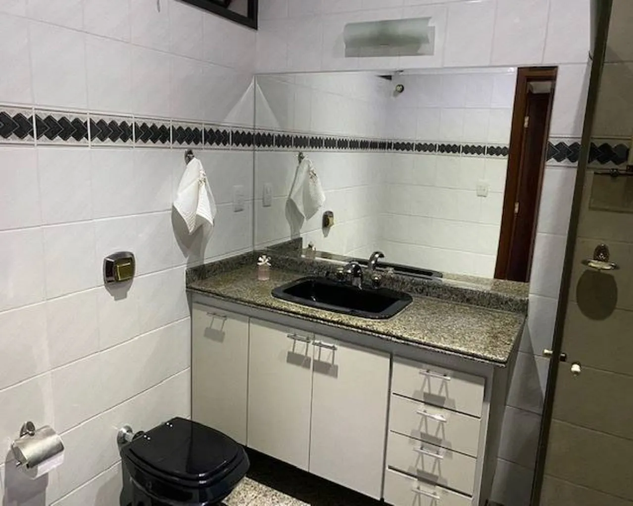 Imagem Apartamento com 4 dormitórios a venda no centro da cidade de Sorocaba/SP.