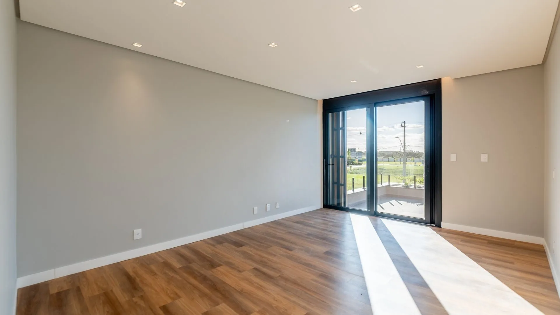 Imagem Linda casa para comprar com 4 suites em condomínio TOP
