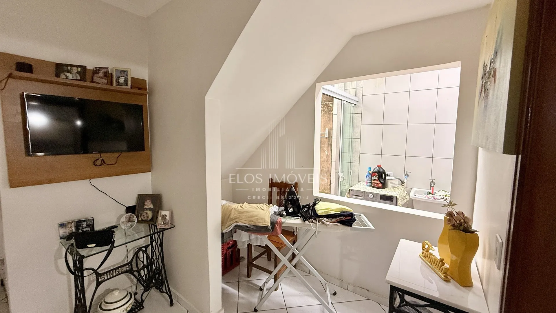 Imagem Sobrado de 4 quartos, 203m² no bairro Parque Hippolyto, em Limeira