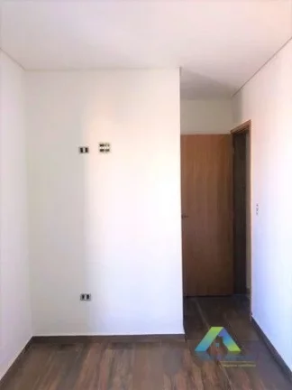 Imagem SANTO ANDRÉ Apartamento sem condomínio 49,5M², 2 dormitorios, 1 vaga ótima localização e valor !!!