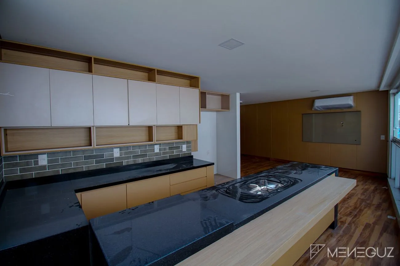 Imagem APARTAMENTO 3 QUARTOS 2 VAGAS E VISTA PRO MAR!