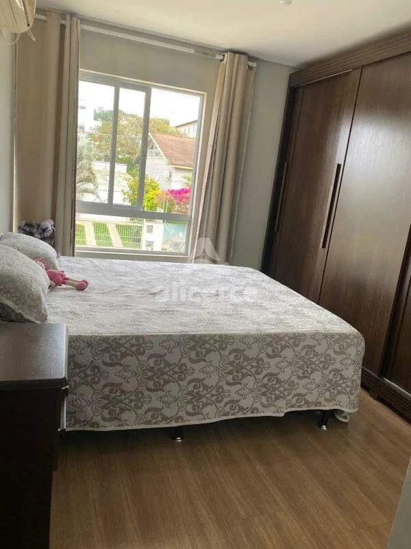 Imagem Sobrado à venda com 2 quartos 2 suítes, 85m² em Serraria São José