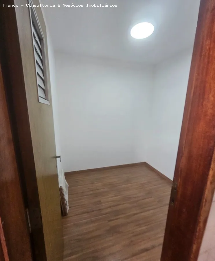 Imagem Apartamento para Venda em São Paulo, Santo Amaro, 3 dormitórios, 1 suíte, 3 banheiros, 1 vaga