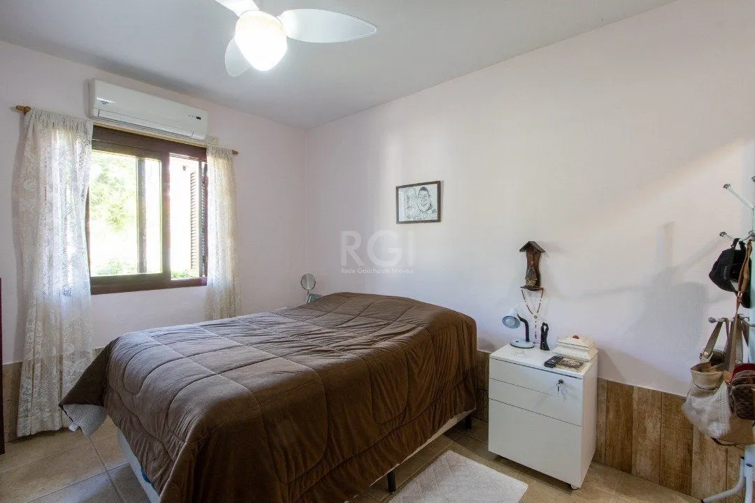 Imagem Casa para Venda - 111m², 3 dormitórios, sendo 1 suites, 1 vaga - Espirito Santo