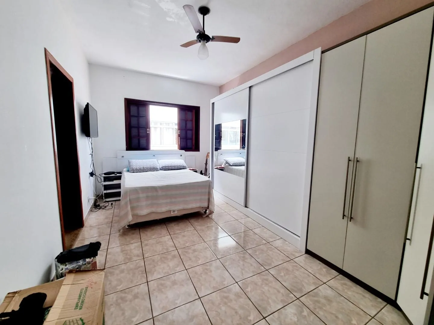 Imagem Casa à venda 4 Quartos, 4 Suites, 3 Vagas, 300M², Nova Guará, Guaratinguetá - SP