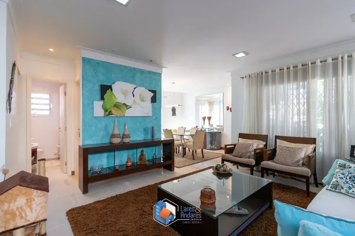 Imagem Casa para venda em Planalto Paulista com 3 quartos, sendo 1 suíte, 320m²