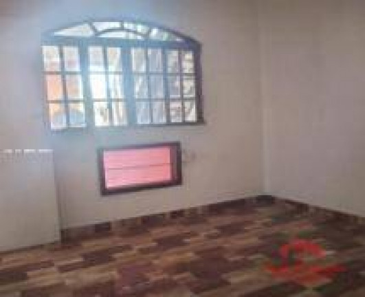 Imagem Casa com 2 Quartos para Alugar, 60 m² em Bento Ribeiro - Rio de Janeiro