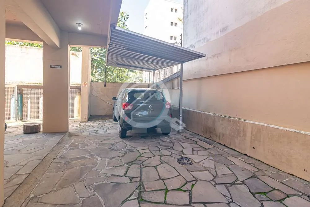 Imagem Em um dos melhores e mais cobiçados bairros da cidade, temos uma excelente oportunidade de moradia....