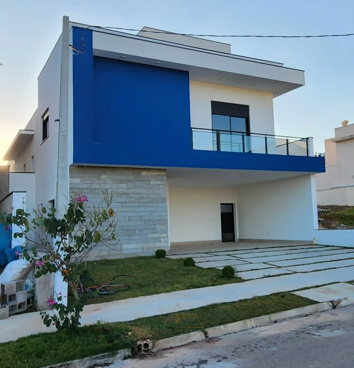 Imagem Casa em Condomínio em Salto-SP, Residencial Central Parque: 3 Quartos, 3 Suítes, 4 Banheiros, 4 Vagas, 213,60 m².