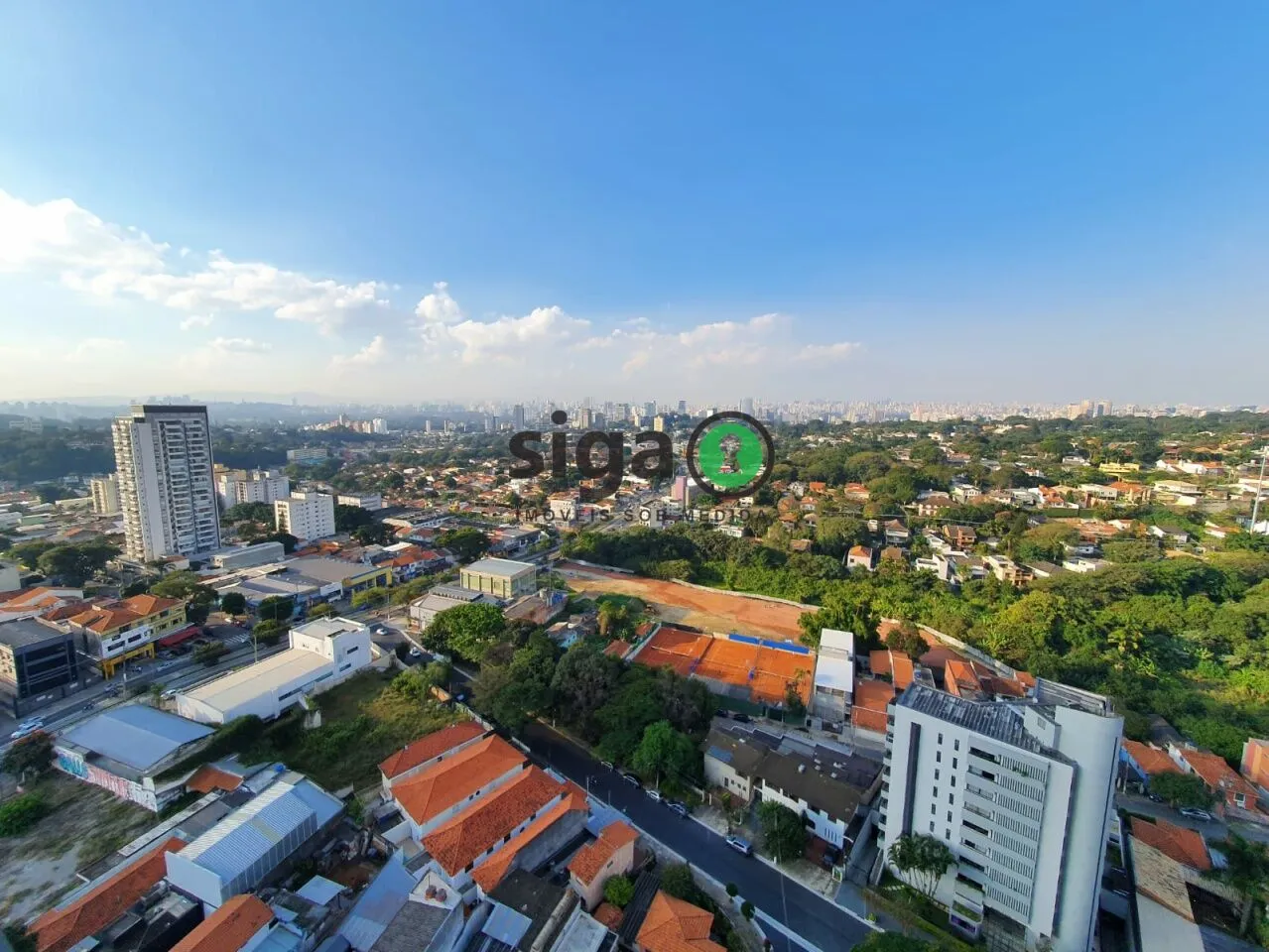 Imagem Apartamento à Venda no Jardim Guedala - 3 Suítes, 3 Vagas e Vista Privilegiada