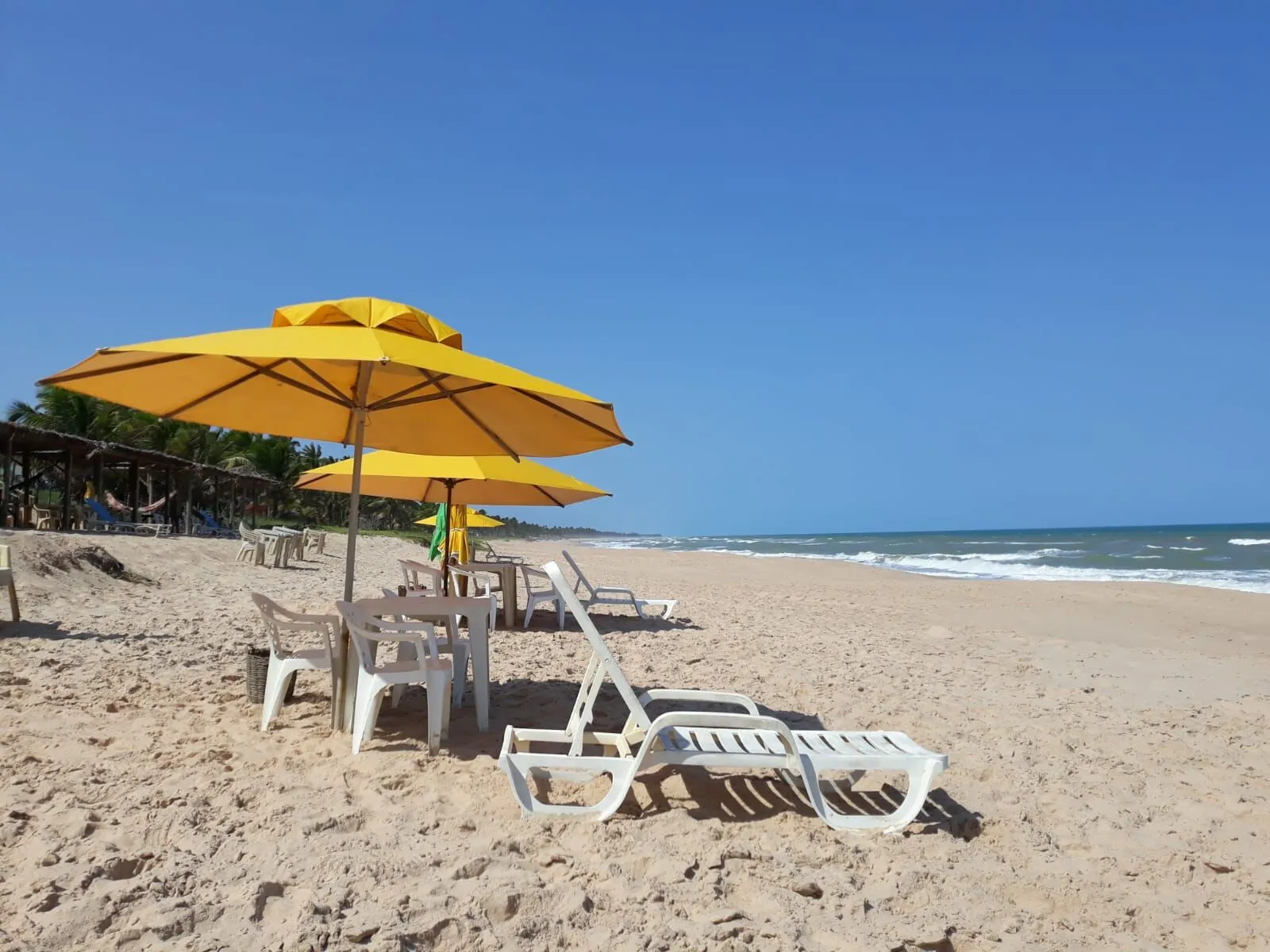 Imagem Apartamento 2 suites no 1º andar em IMBASSAÍ, Praia do Forte-BA