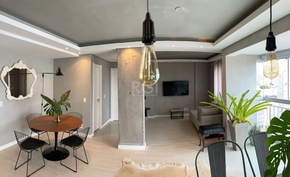 Apartamento para Venda - 61m², 2 dormitórios, 1 vaga - Passo da Areia