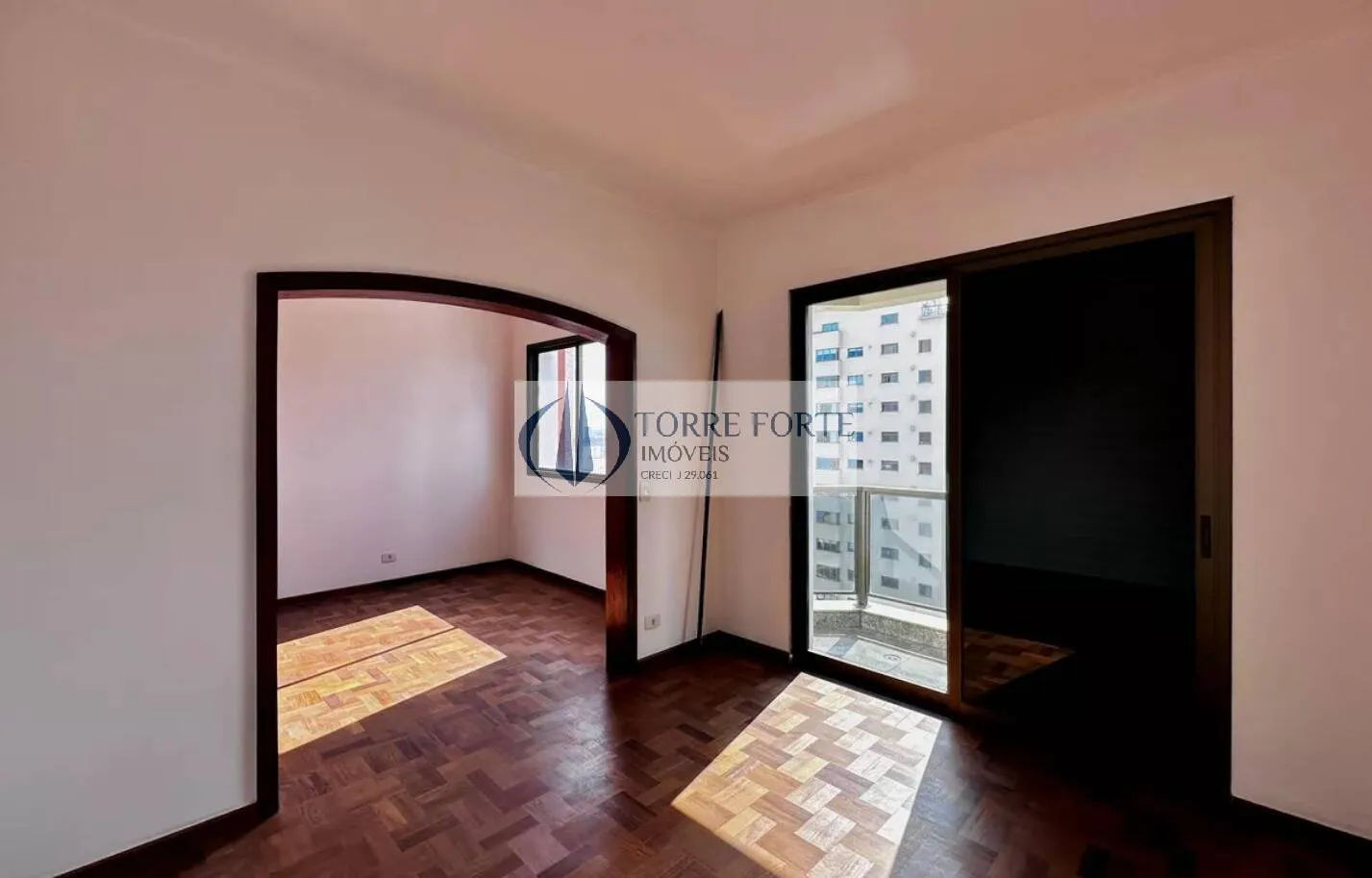 Imagem Apartamento 2 suítes|161 m²|3 vagas|Sacada|Lazer completo |Vila Congonhas