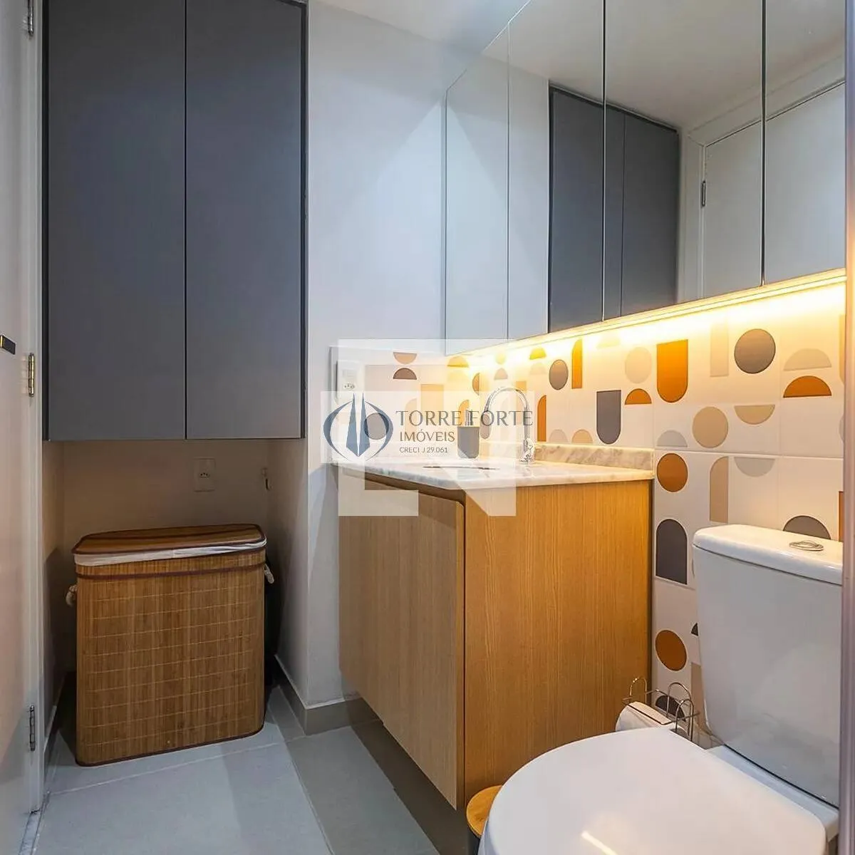 Imagem Ótimo apartamento com 30 m² 1 suíte no Sumaré a 300 m do Metrô Vl. Madalena