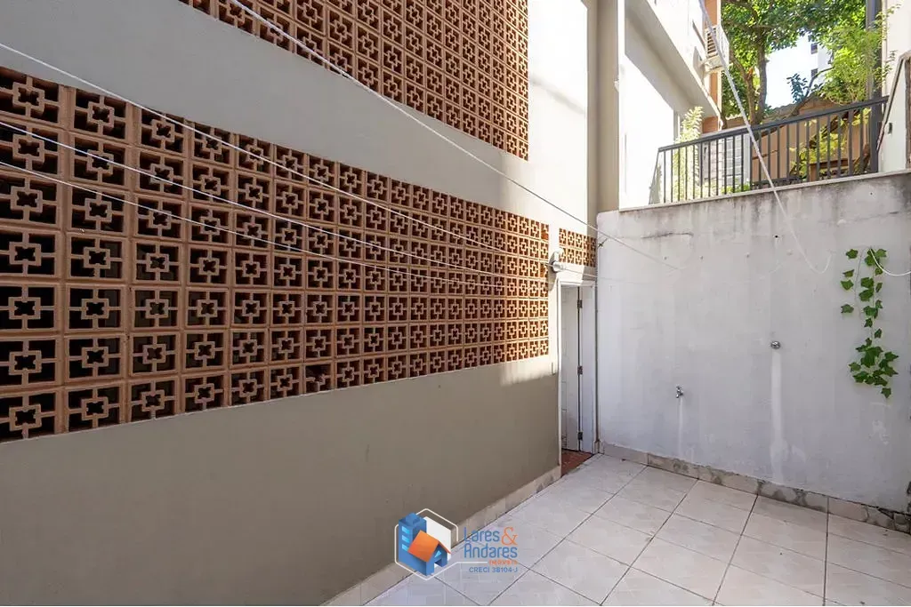Imagem Casa em Condomínio à venda 3 Quartos 1 Suite 2 Vagas 180M² Vila Olímpia São Paulo - SP