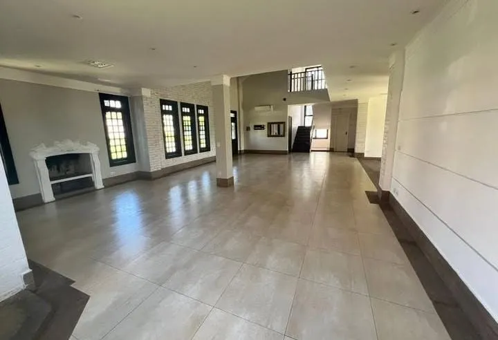 Imagem MEGA OPORTUNIDADE | Casa Alto Padrão no Fazenda Imperial por R$ 2.490.000