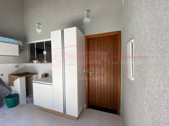Imagem Belíssima casa de campo de alto Padrão em condomínio fechado