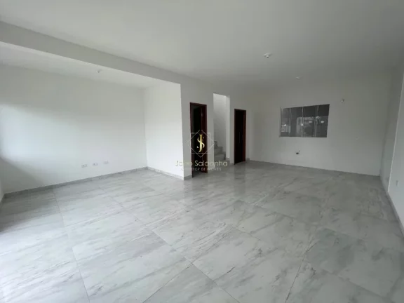 Imagem Sobrado em Guaratuba a venda em ótima localização!!!