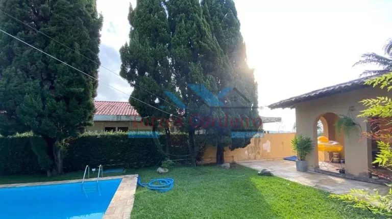 Imagem Lindo sobrado com 6 dormitórios + 4 vagas - Morumbi