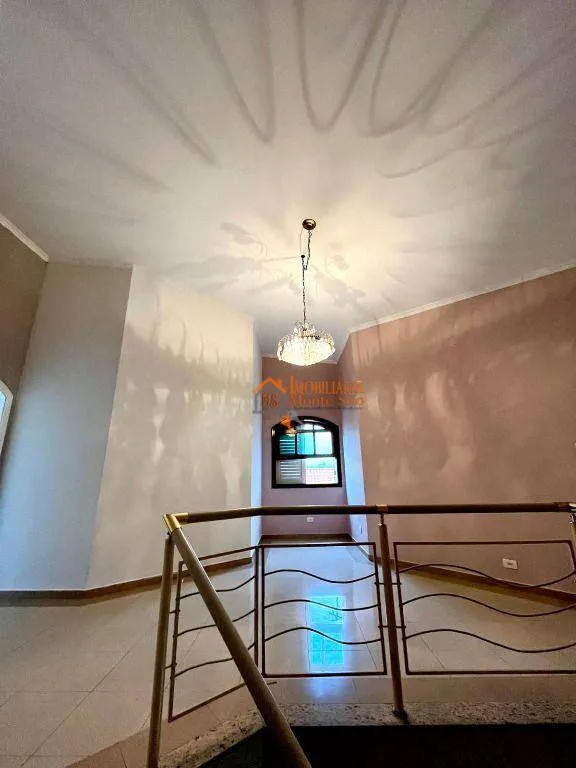 Imagem Sobrado com 4 dormitórios à venda, 480 m² por R$ 1.550.000,00 - Vila Rosália - Guarulhos/SP