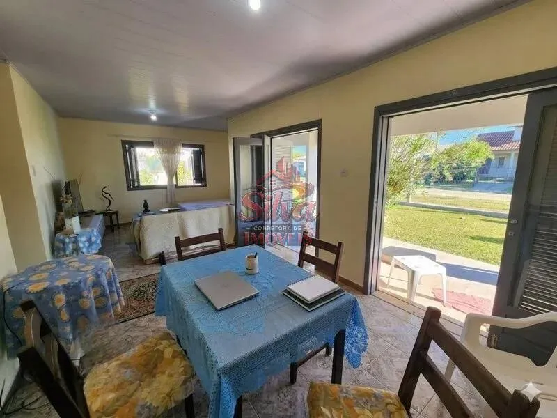 Imagem C1222 | Casa 4 dormitórios com suíte à venda em Imbé a 100m do mar