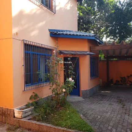 Imagem Casa Comercial para Locação: 8 salas, 2 banheiros, 4 vagas de garagem, 500m² na melhor localização do Campo Limpo, São Paulo-SP.