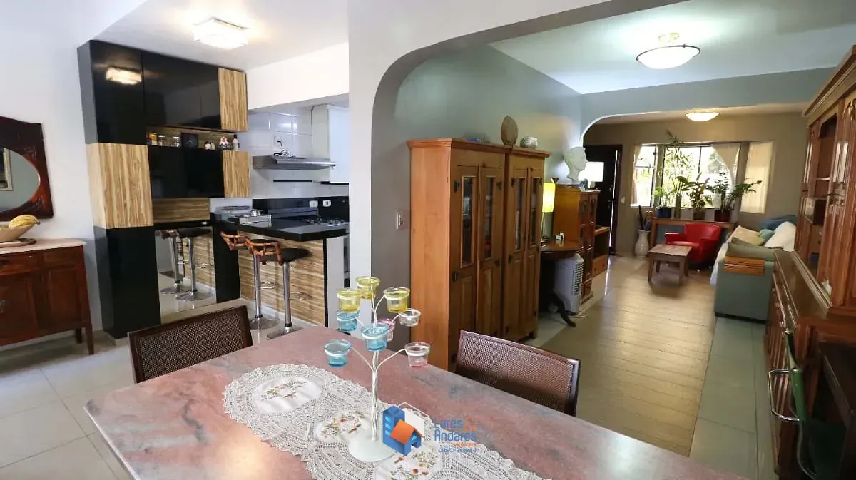 Imagem Casa em condomínio para venda em Vila Anglo Brasileira com 3 quartos, sendo 1 suíte, 131m²