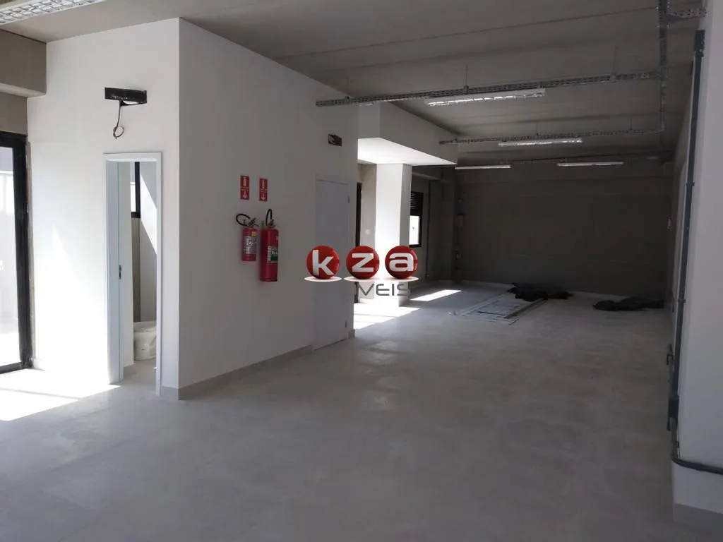 Imagem Sala Comercial para Locação em Vinhedo-SP, Bairro Santa Rosa: 1 Sala, 2 Banheiros, 1 Vaga de Garagem!