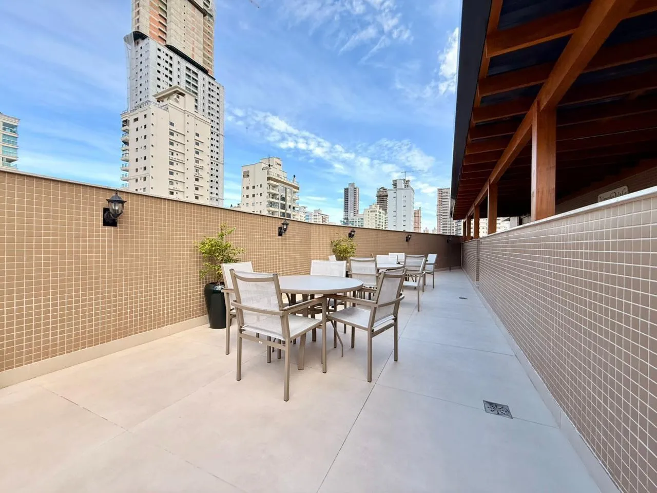 Imagem Apartamento à venda com 92.9m2 por R$ 1.680.000,00