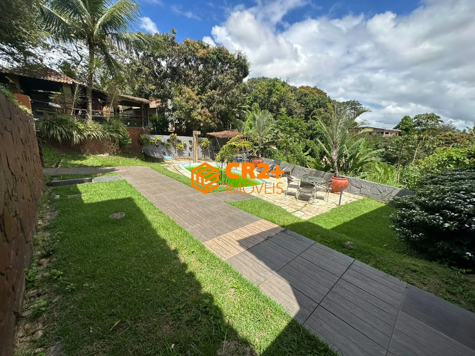 Imagem Chácara com Piscina, 6 Quartos e Área Gourmet em Paudalho - 1.600 m²