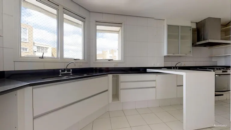 Imagem Apartamento com 4 Quartos à Venda, 432 m² em Jardim Fonte Do Morumbi - São Paulo