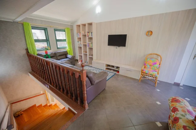 Imagem Casa com 3 quartos à venda em Cotia/SP 1000M² de Terreno.