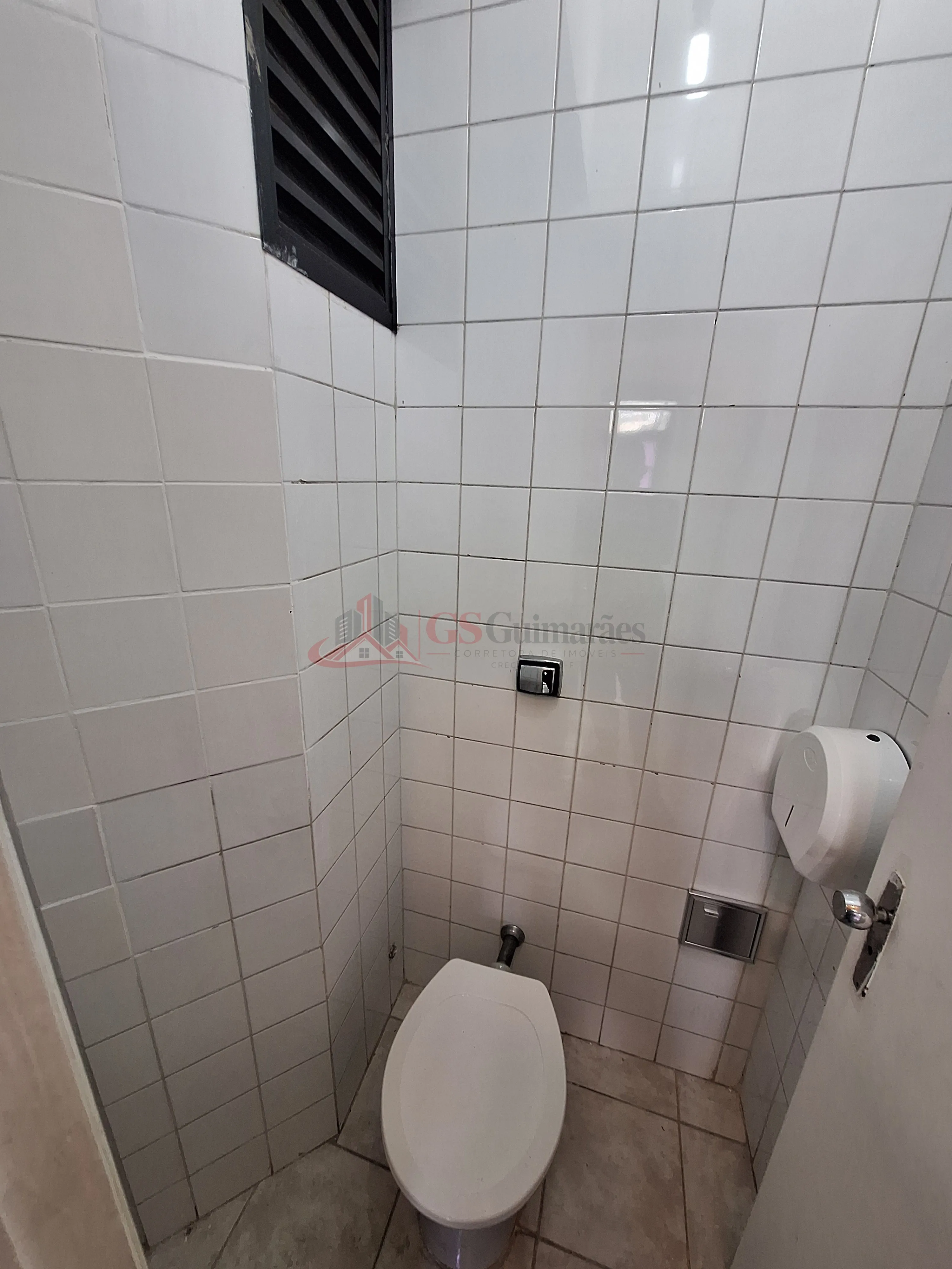 Imagem Prédio comercial para locação no C.C.A - 96 m² | Alphaville