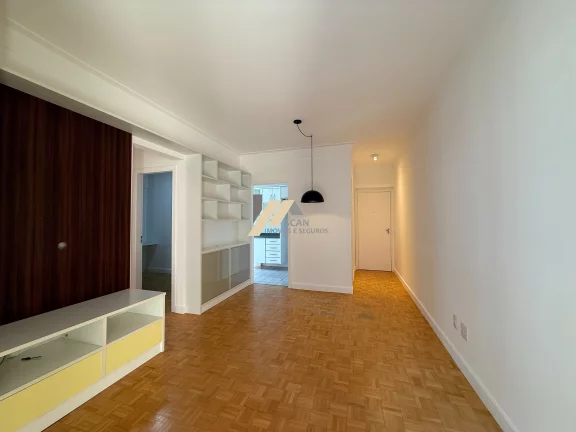 Imagem Apartamento de 2 quartos com 2 vagas de garagem no Cambuí, Campinas-SP.