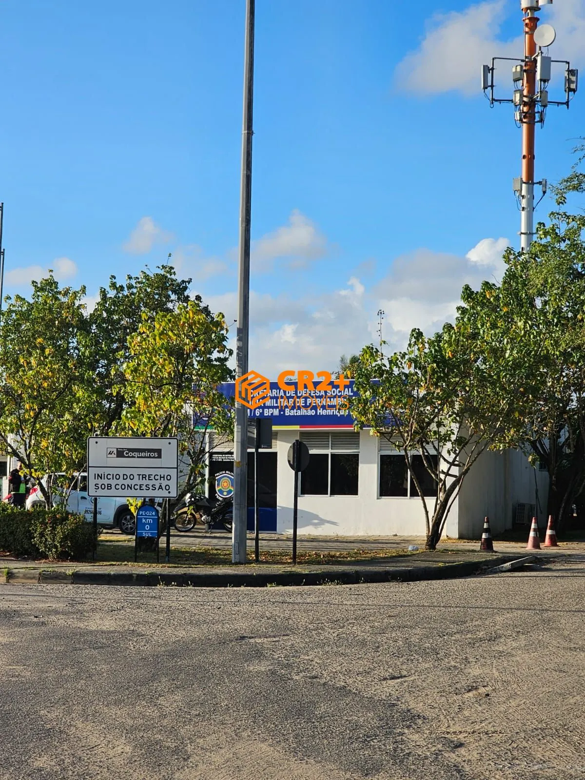 Imagem Galpão Comercial Estratégico - Visibilidade Máxima na Avenida do Paiva!