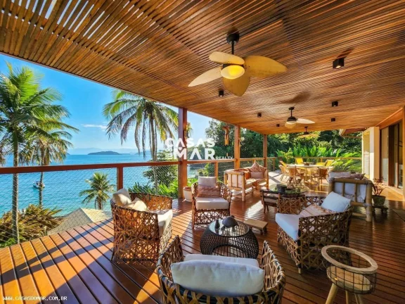 Imagem Casa Frente Mar para Venda em Angra dos Reis / RJ