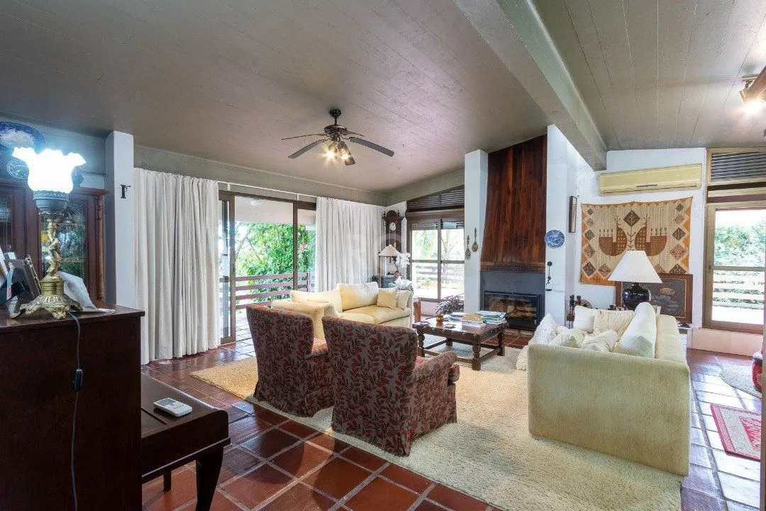 Imagem Casa para Venda - 600m², 3 dormitórios, sendo 1 suites, 8 vagas - Vila Assunção