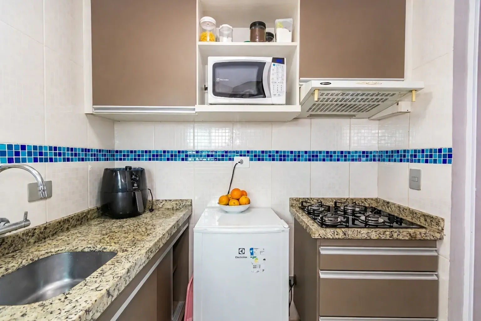 Imagem Apartamento com 1 Quarto à Venda, 44 metros em Cristo Rei - Curitiba