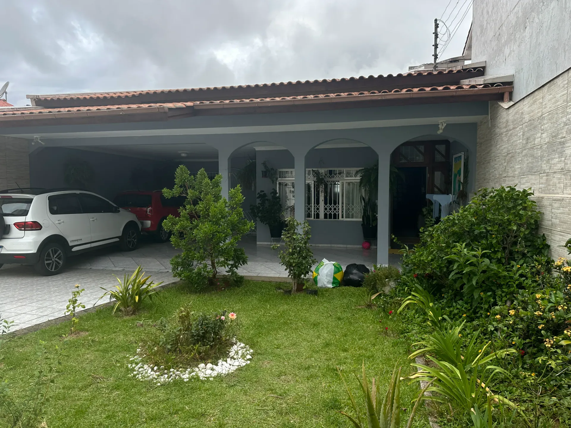 Imagem Onde o Horizonte Encontra o Seu Novo Lar em Barreiros