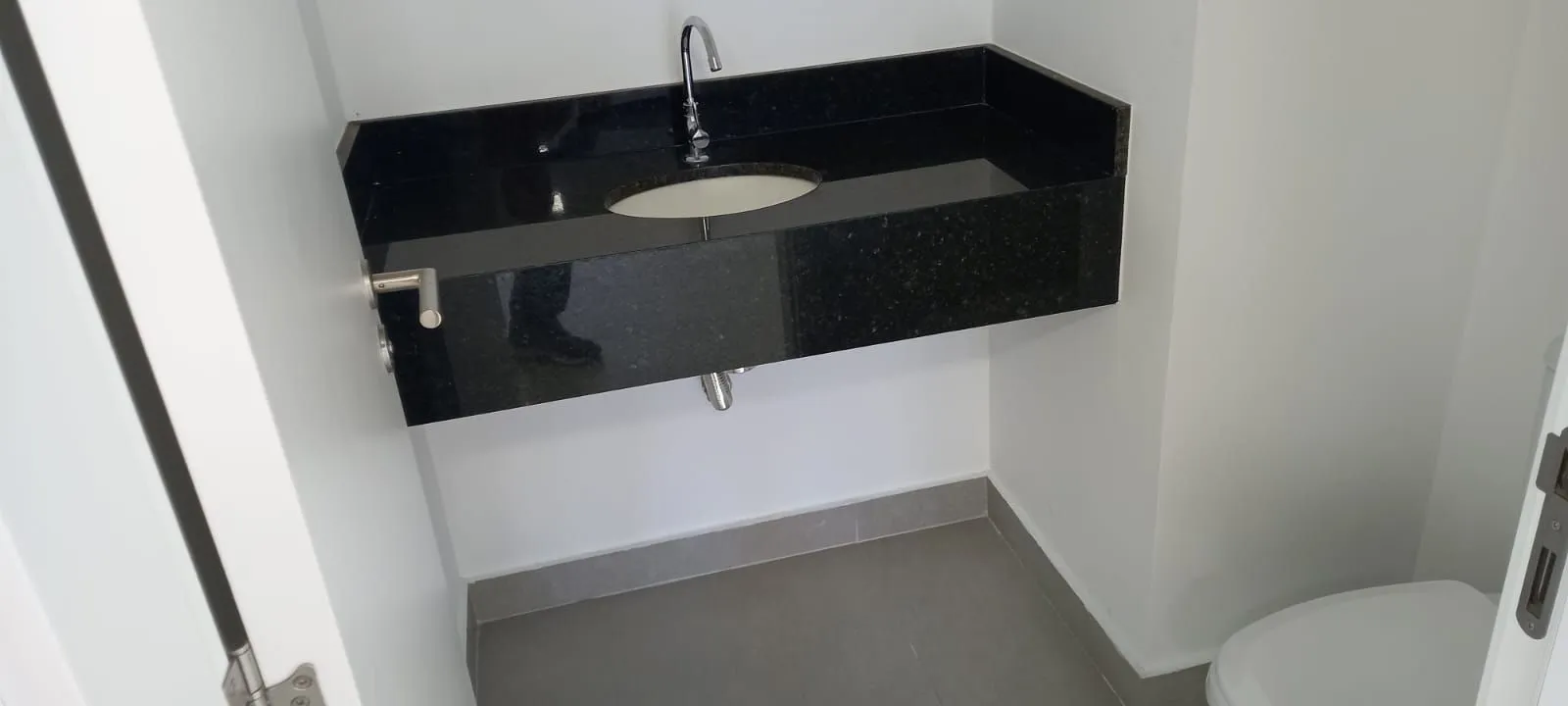Imagem Conjunto Comercial em Maristela