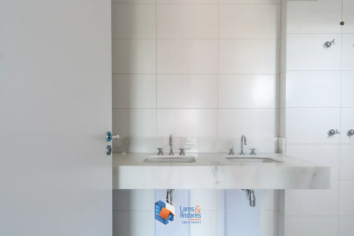 Imagem Apartamento para venda em Pinheiros com 3 quartos, sendo 3 suítes, 178m²