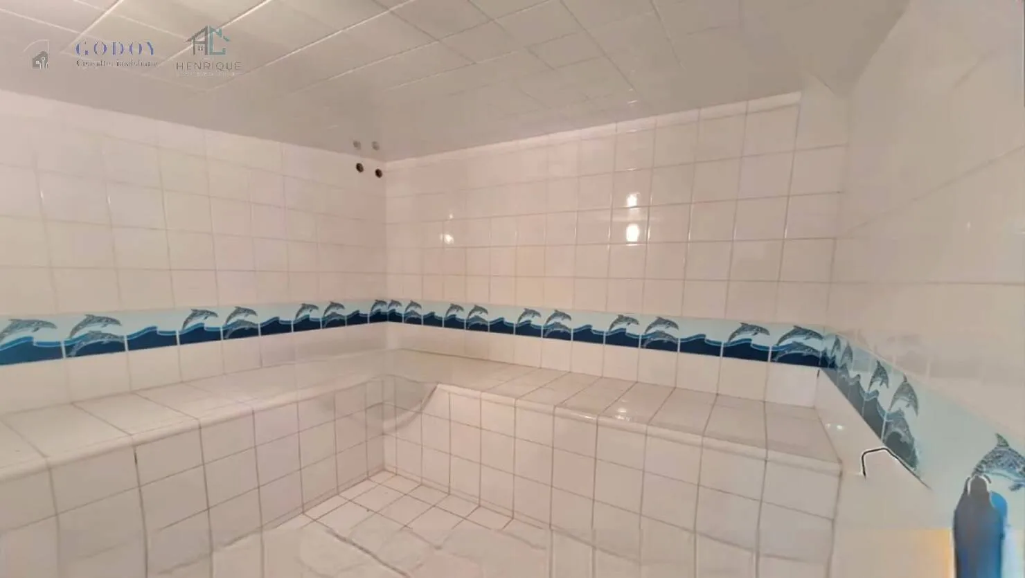 Imagem Casa com Potencial para Pousada - Localização Privilegiada