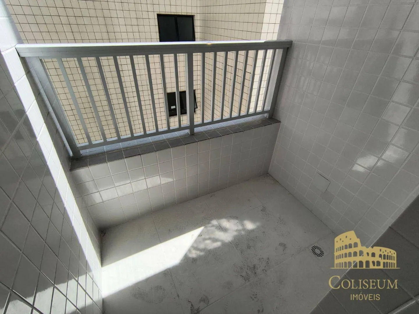 Imagem Apartamento com 2 dormitórios à venda, 80 m² por R$ 500.000,00 - Vila Assunção - Praia Grande/SP