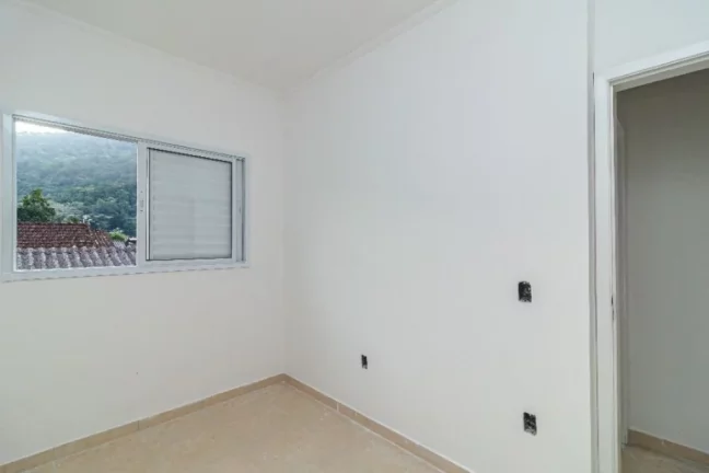 Imagem Sobrado com 2 Quartos, á venda no bairro Solemar Praia grande aqui na Imobiliaria Consulte Imoveis.