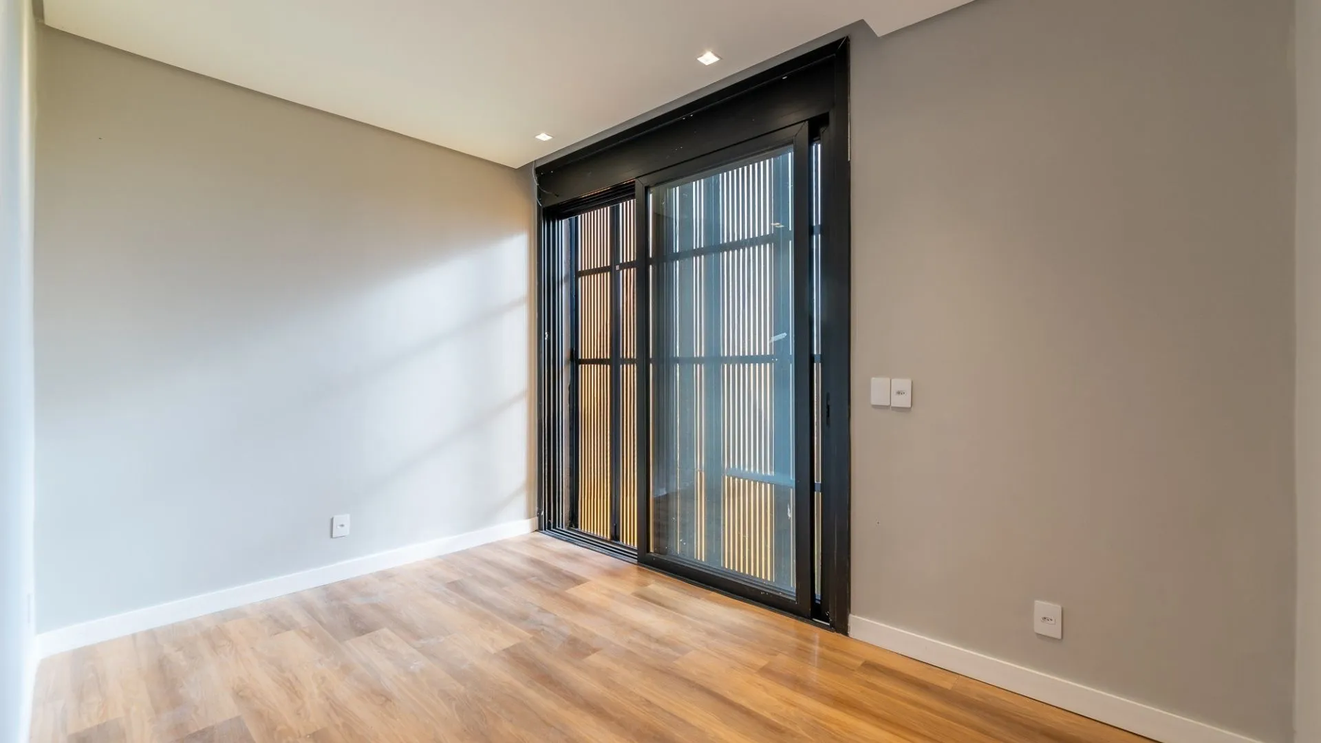 Imagem Linda casa para comprar com 4 suites em condomínio TOP