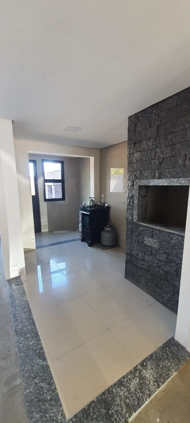 Imagem Sobrado no bairro Aberta dos Morros 3 dormitórios e 1 suíte