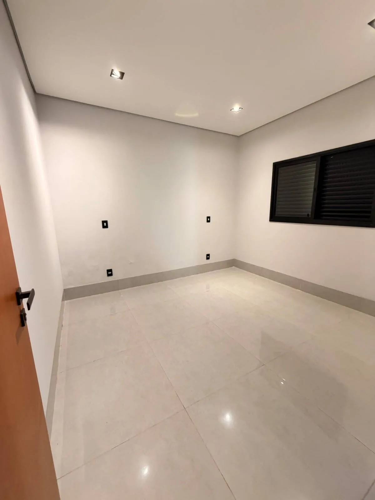 Imagem Casa 3 suítes Condomínio Primor das Torres